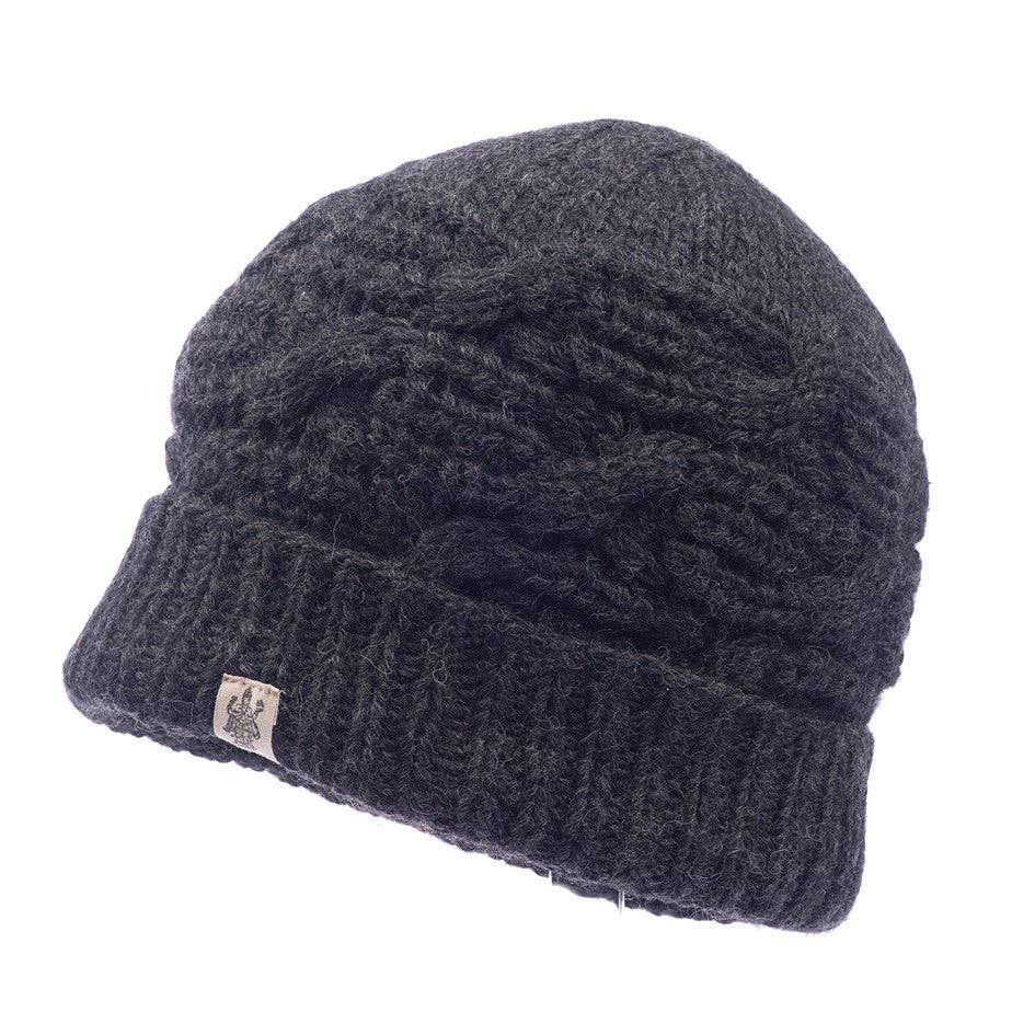 Side cable knit beanie