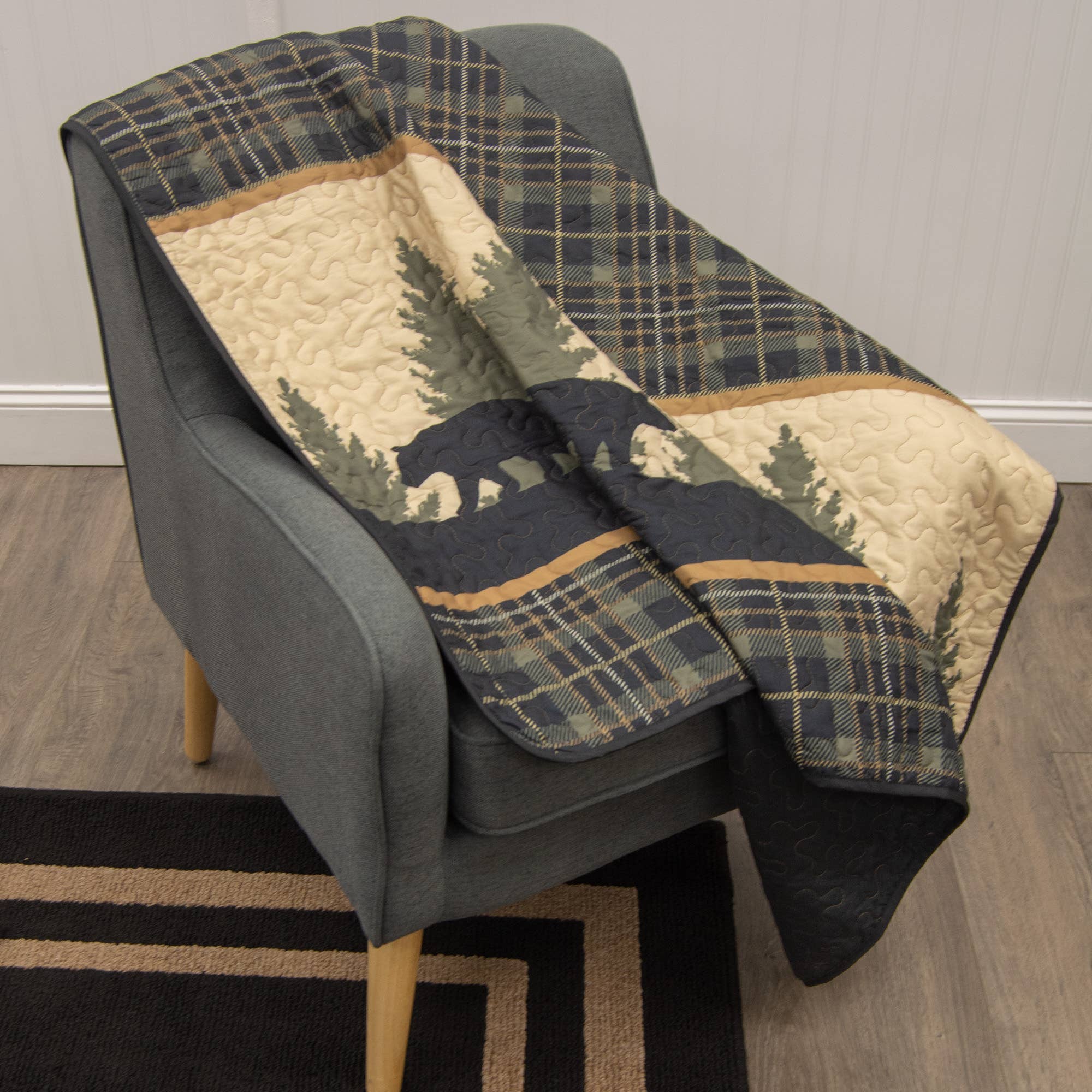 Donna Sharp Bear Walk Plaid Quilted Throw Blanket