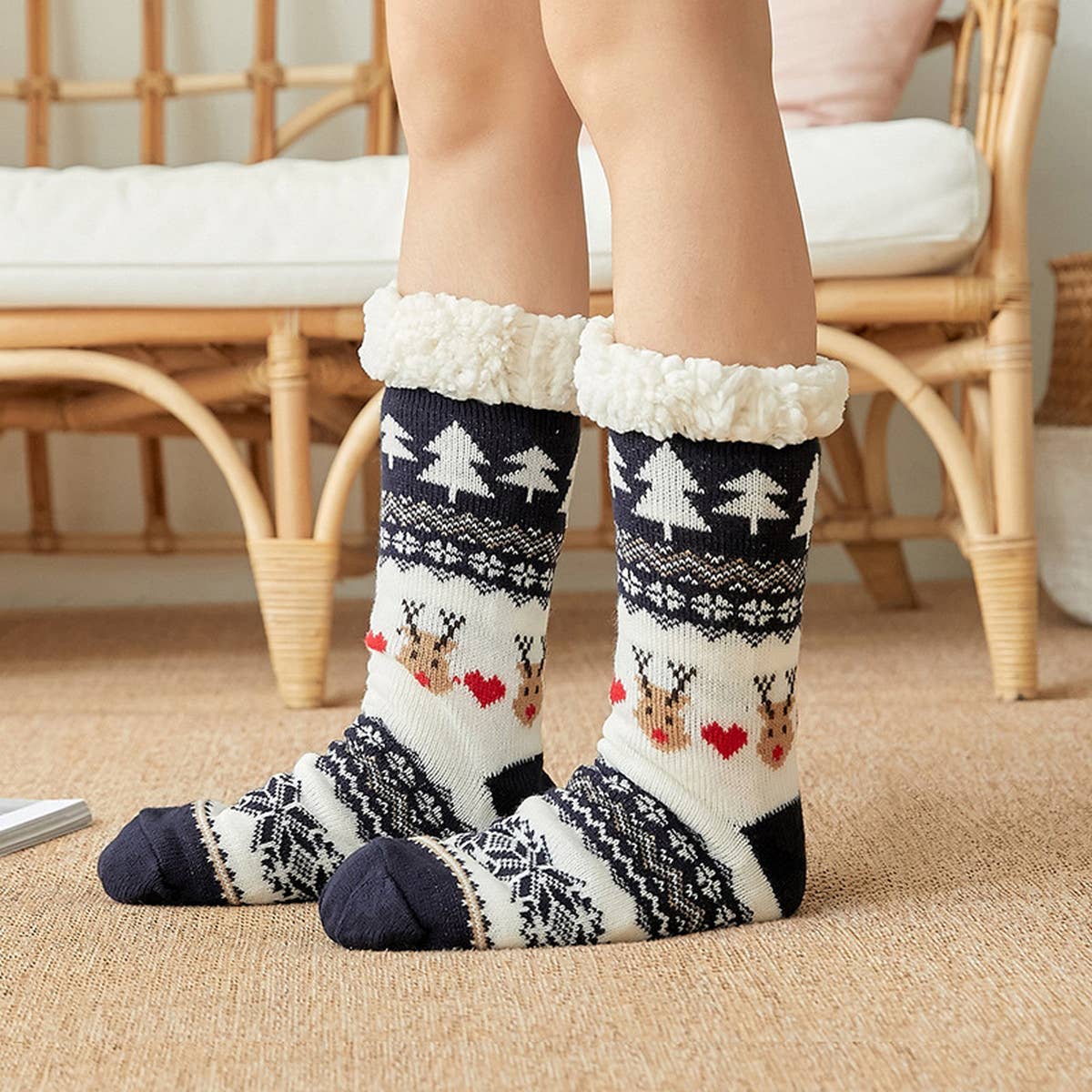 ACCITY Holidays Reindeer & Heart Plush Sherpa Lined Slipper Socks