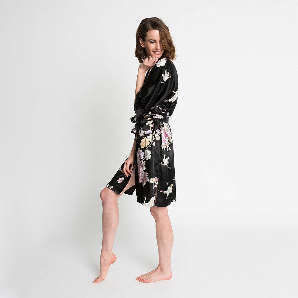 Chrysanthemum & Crane Short Kimono Robe