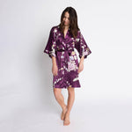 KIM+ONO Chrysanthemum & Crane Short Kimono Robe