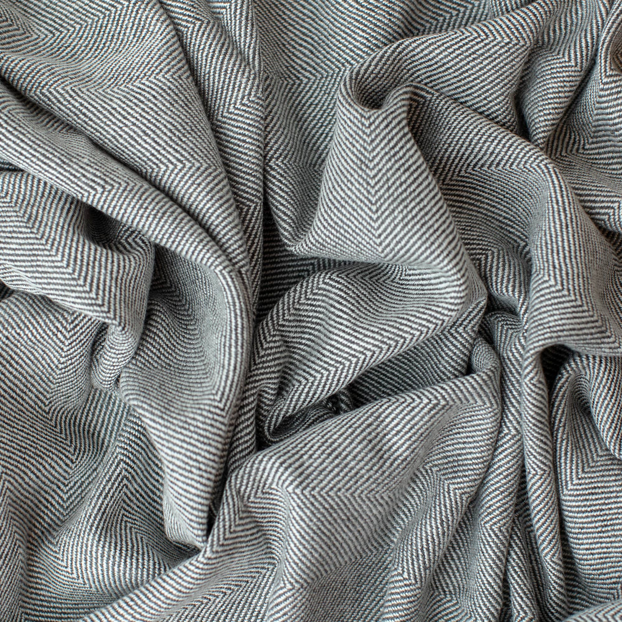 Art Himalayan Trading Reversible Cashmere Wool Throw Blanket / Herringbone Pattern / Black & White