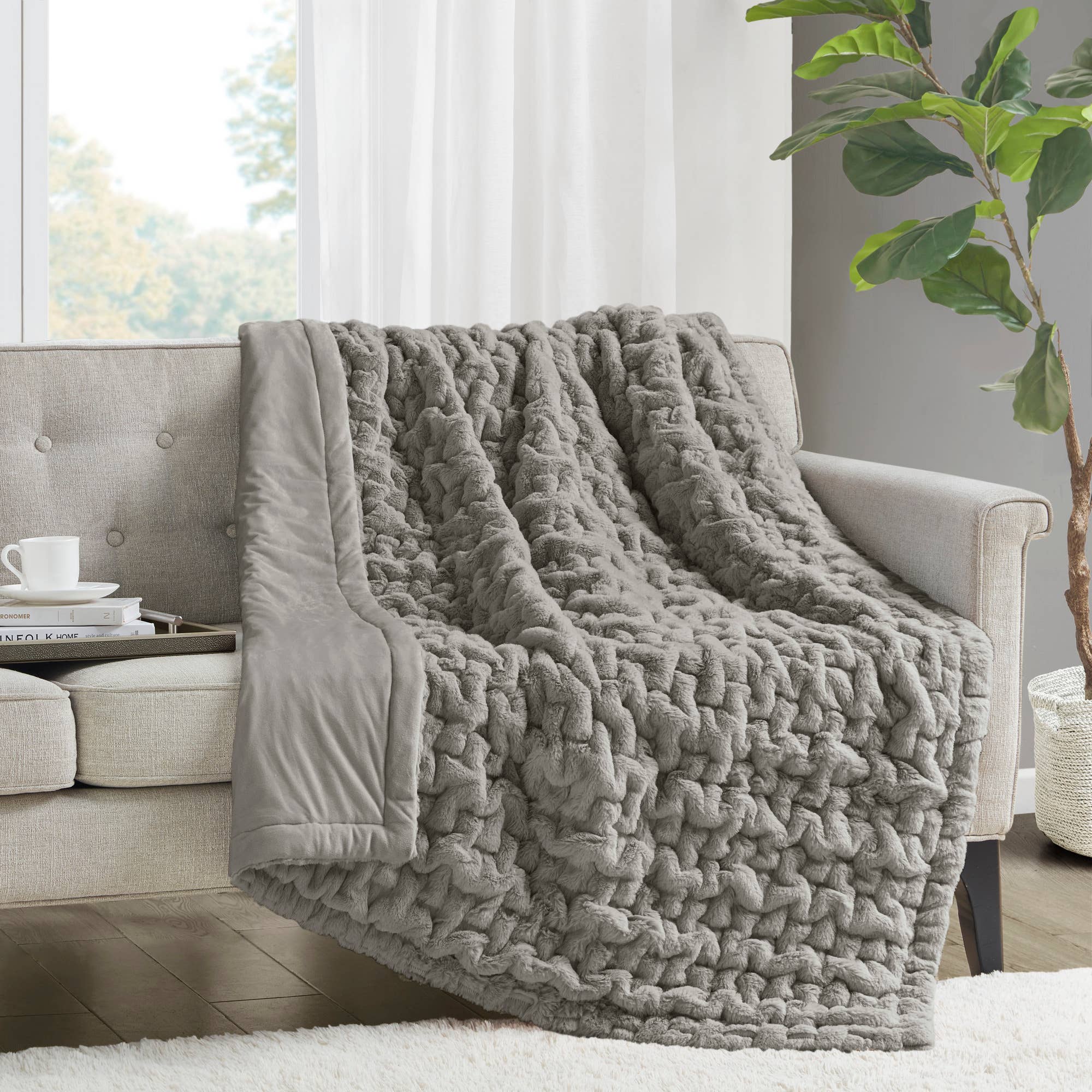 Soft Warm Ruched 50x60" Throw Blanket, Grey