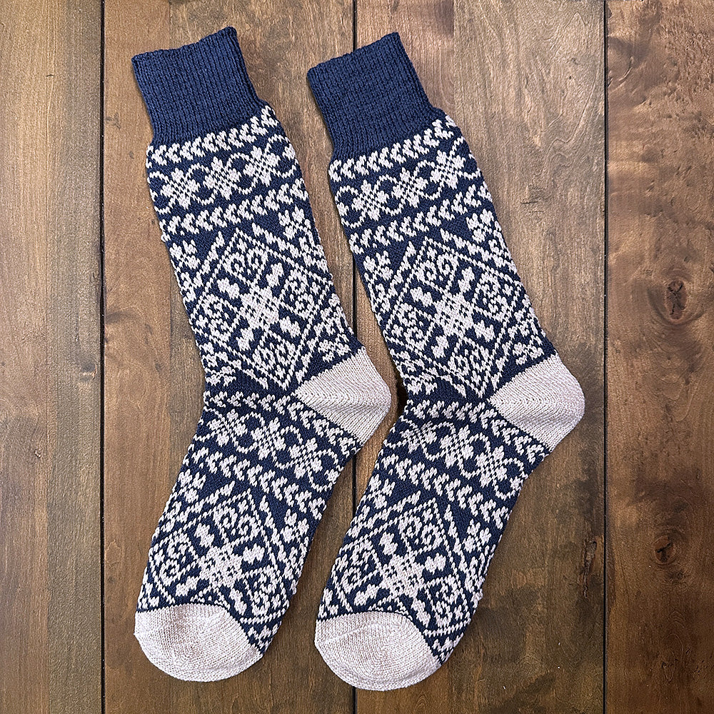Nordic Wools Zelta Merino Wool Blend Unisex Socks / Navy & Beige