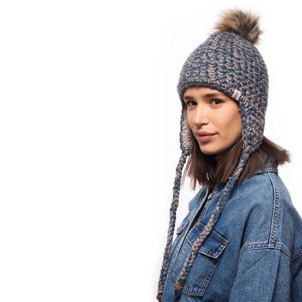 Chunky Knit Earflap