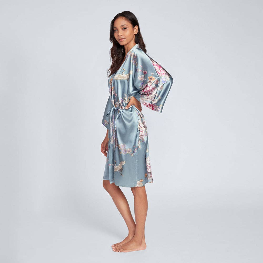 Chrysanthemum & Crane Short Kimono Robe