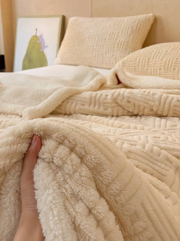 Sweetkama Grid Sherpa Fleece Oversized Throw Blanket