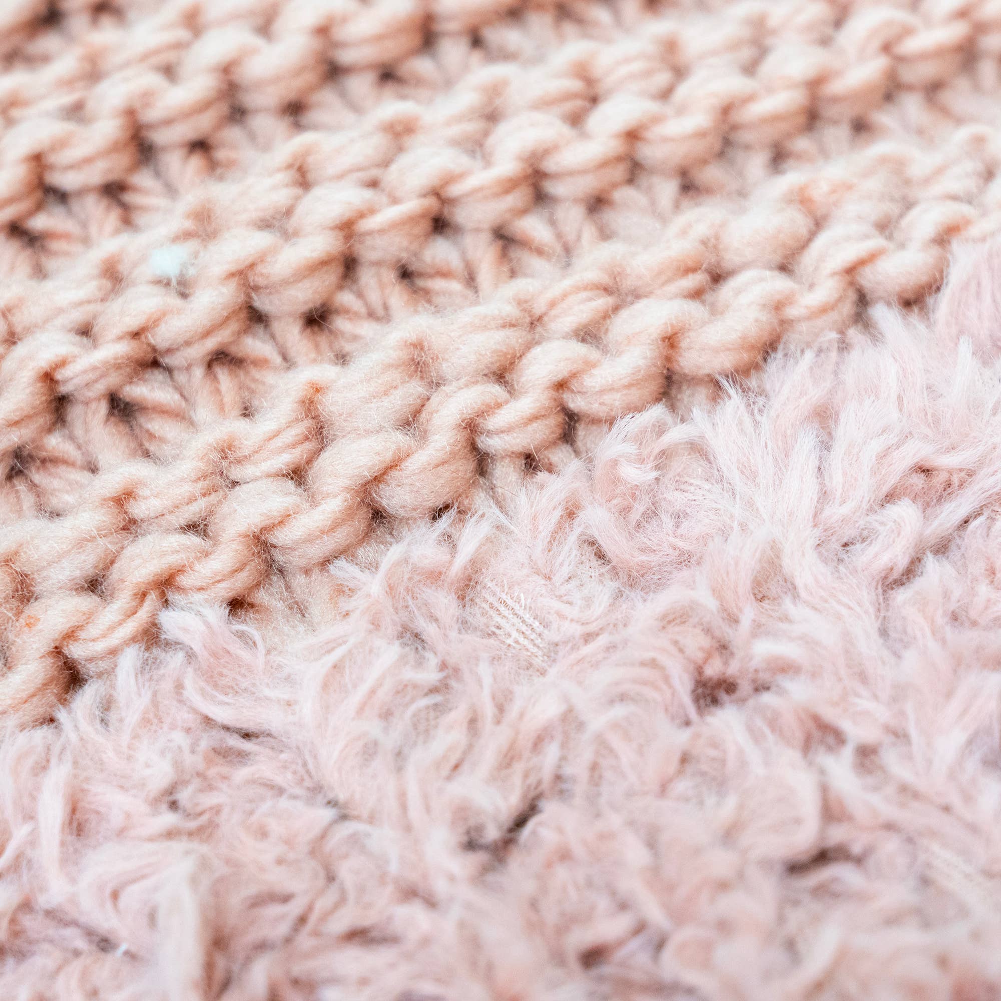 Donna Sharp Plush Knit Throw Blanket