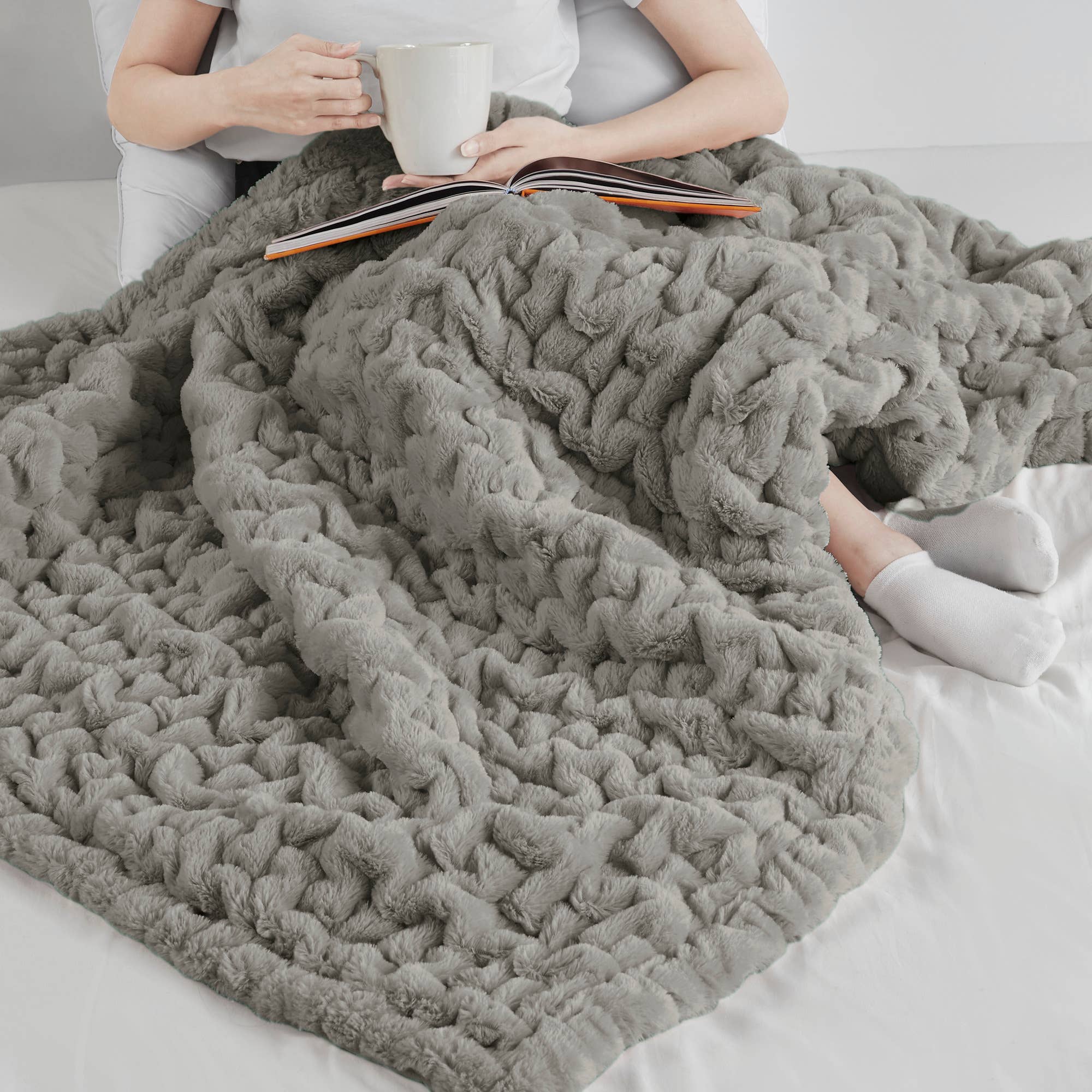 Soft Warm Ruched 50x60" Throw Blanket, Grey