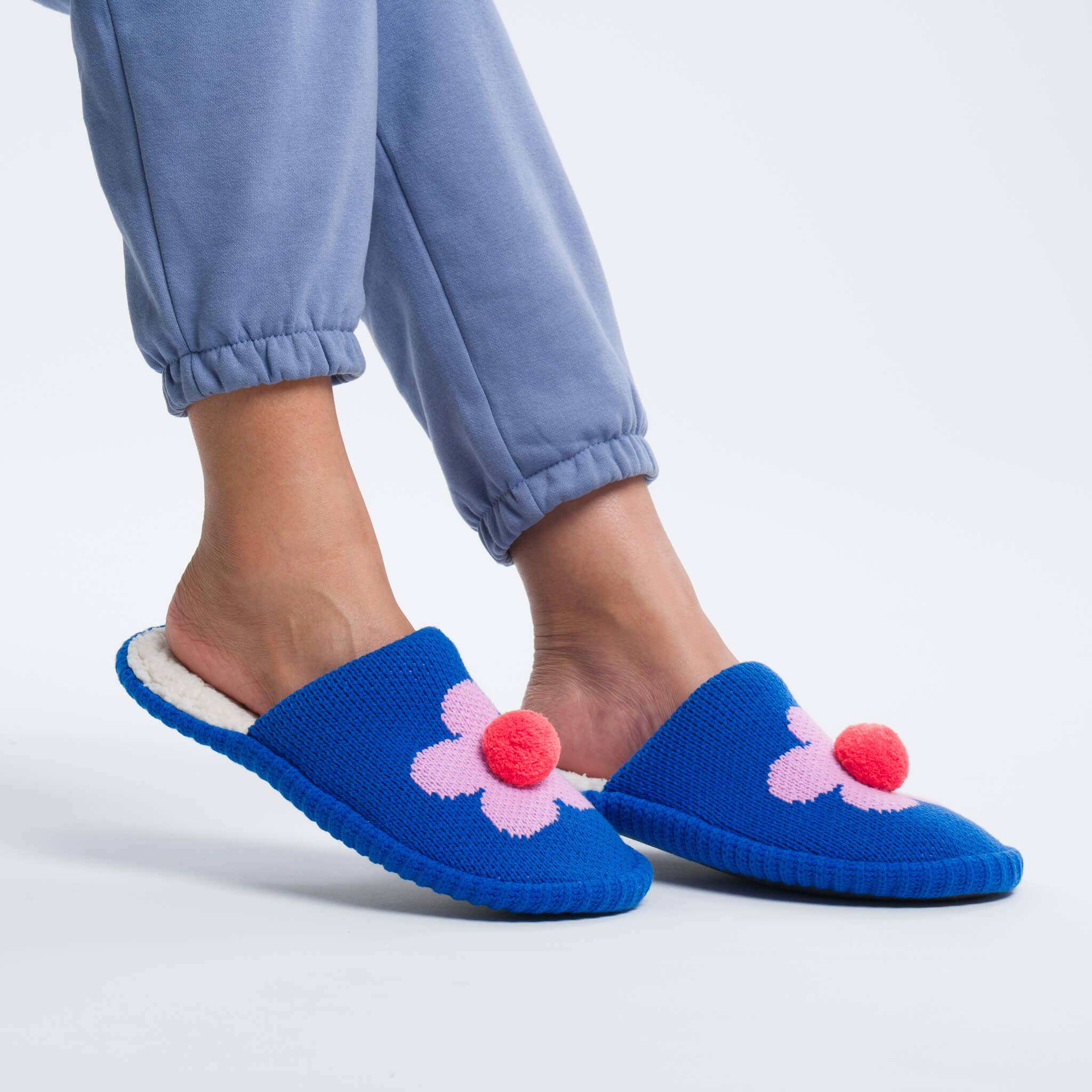 Flower Pom Mule Slippers